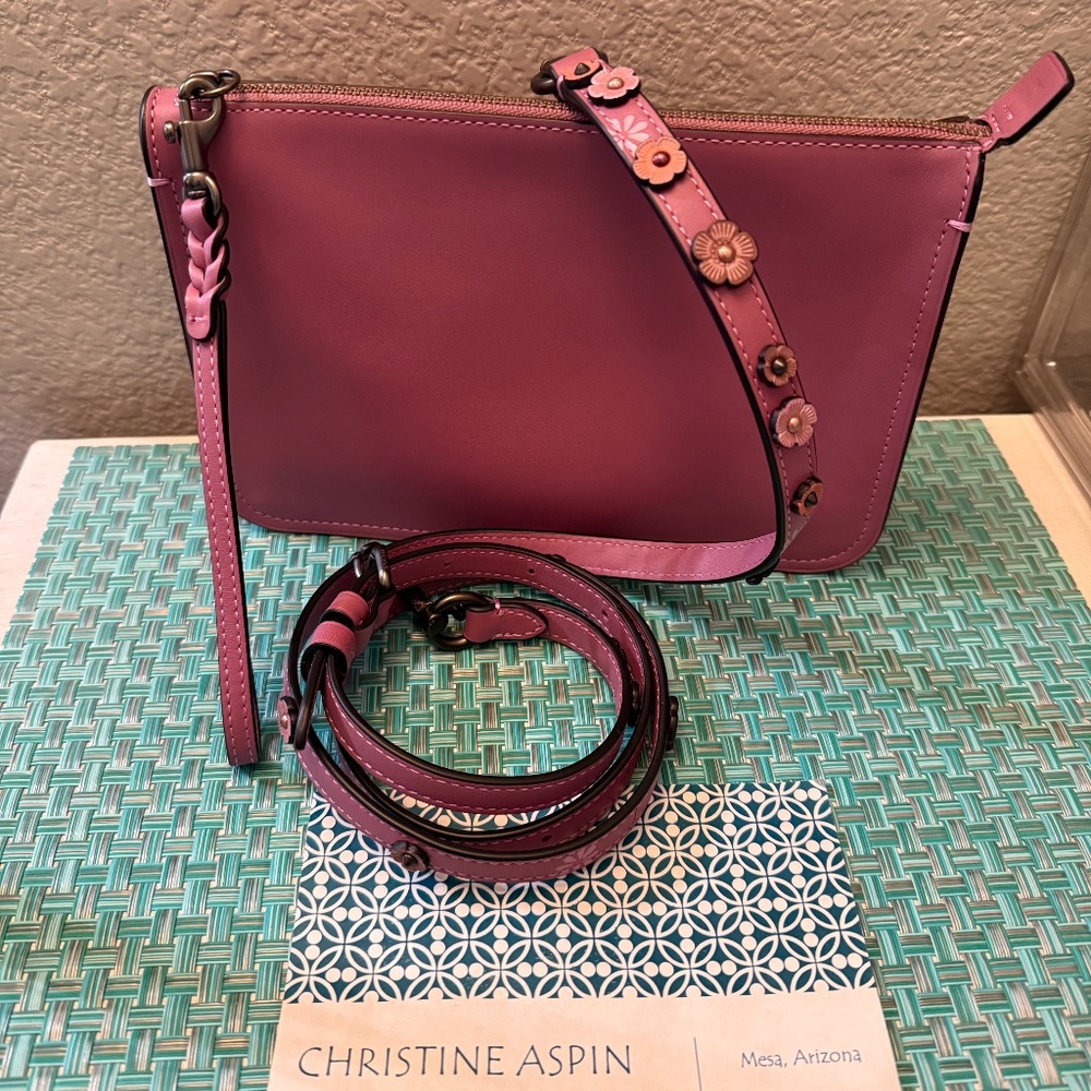 COACH Style 21037 Soho Crossbody with Tea Rose - Primrose